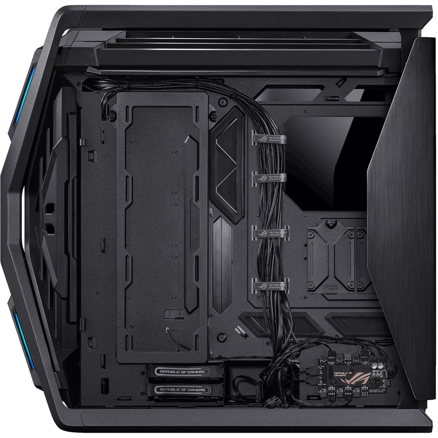 Asus ROG Hyperion GR701 - Image 3